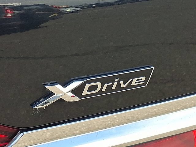Used 2018 BMW 750i xDrive AWD/4WD image 30