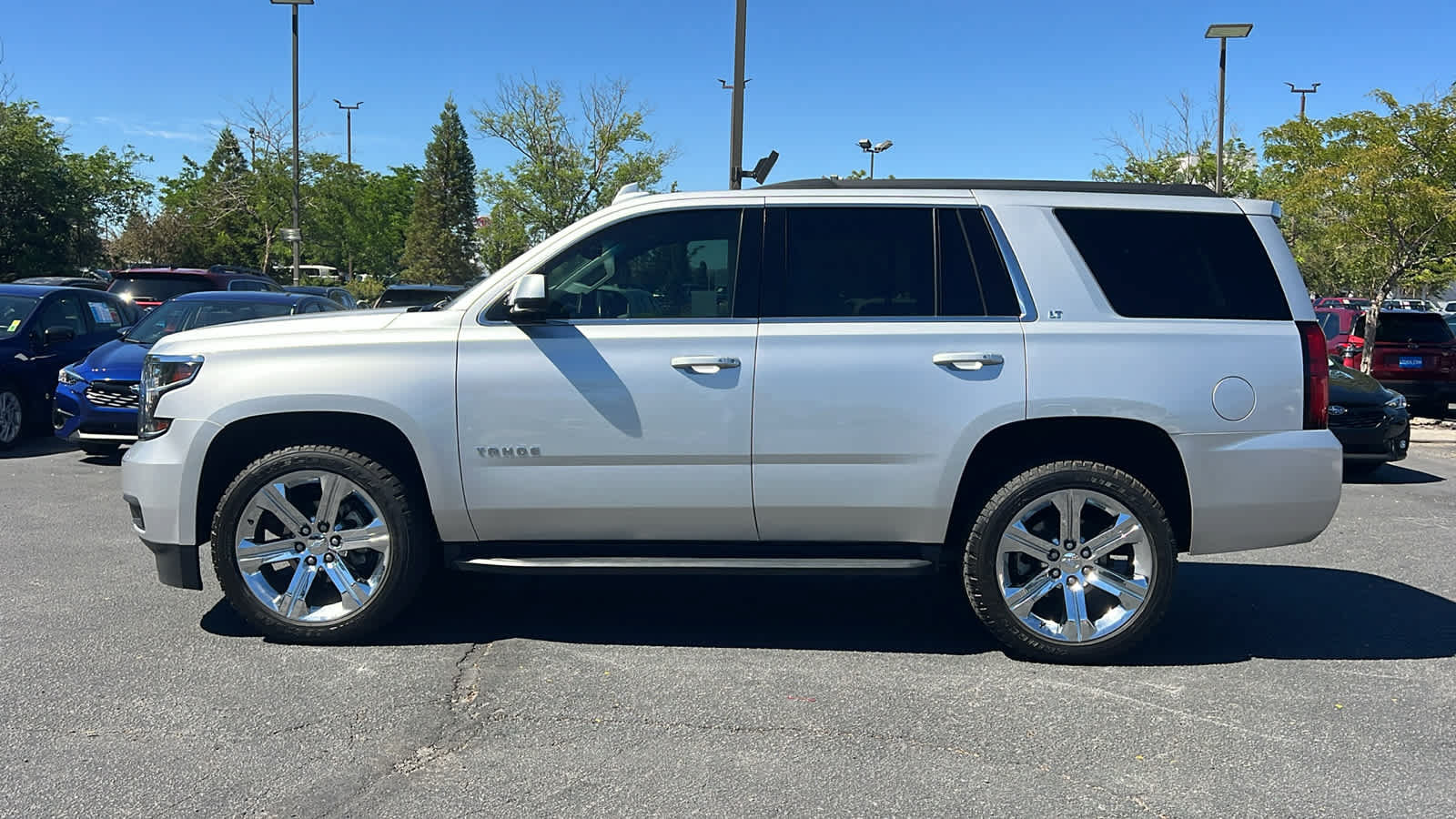Used 2019 Chevrolet Tahoe LT AWD/4WD image 8