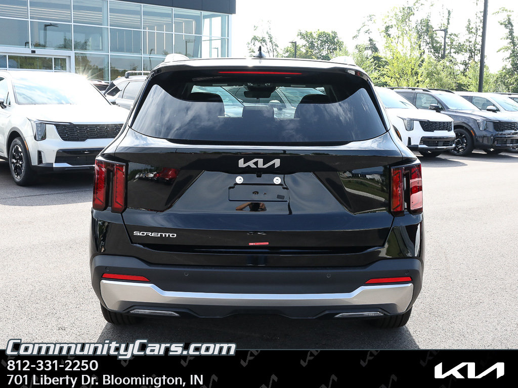 New 2026 Kia Sorento S w/ S Panoramic Sunroof Package FWD image 6