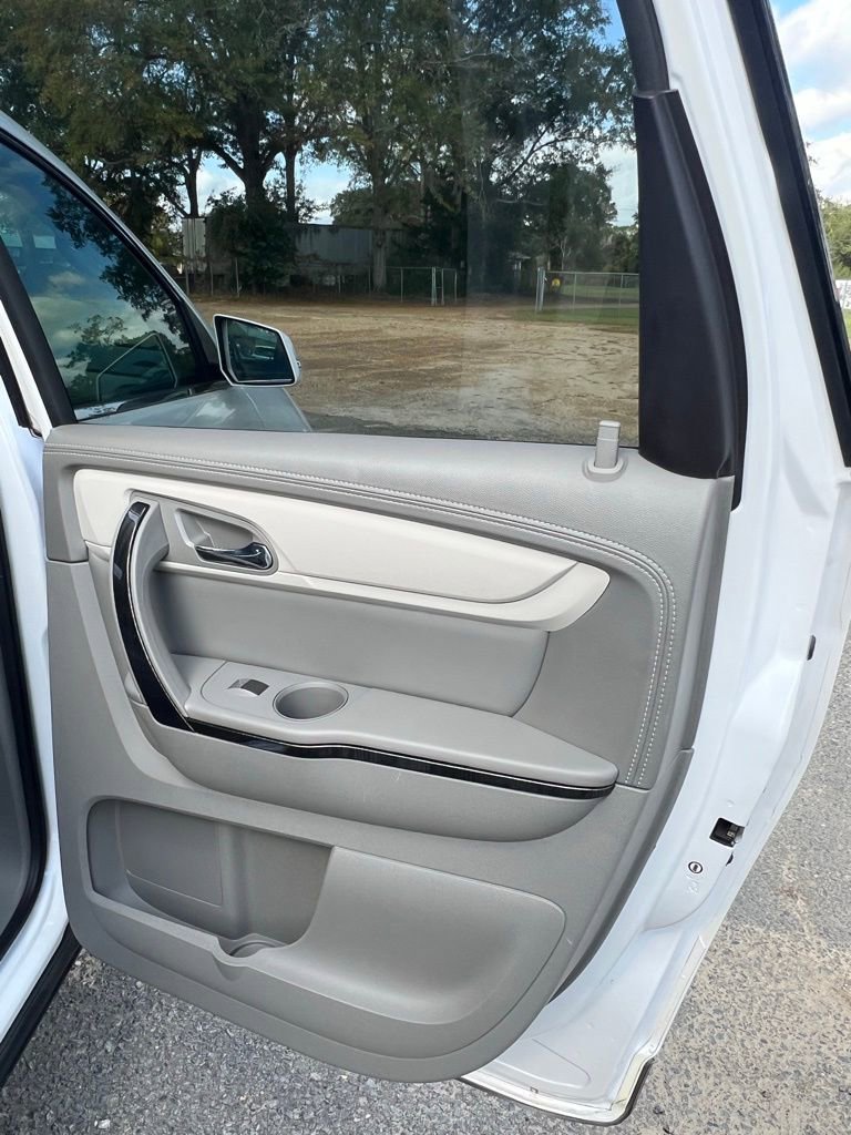 Used 2016 Chevrolet Traverse LTZ image 14