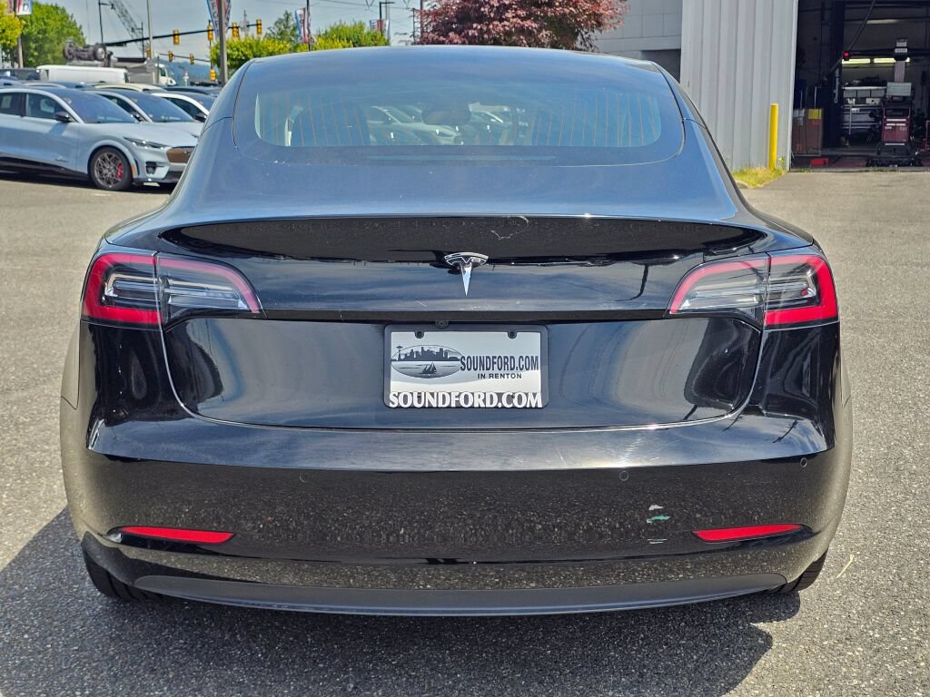 Used 2019 Tesla Model 3 RWD image 4