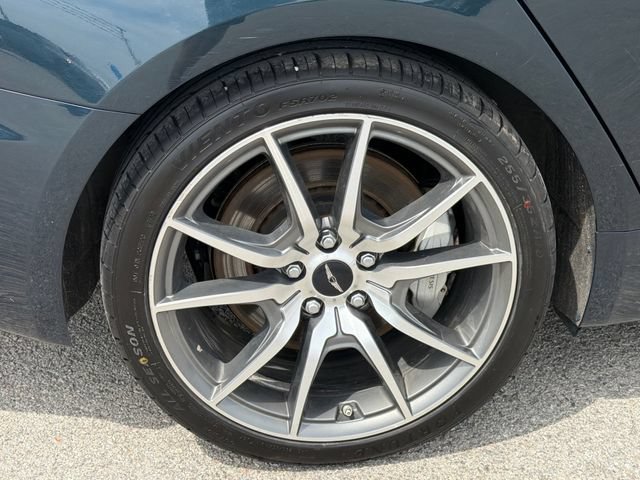 Used 2025 Genesis G70 2.5T AWD/4WD image 37