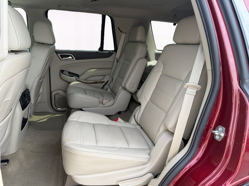 Used 2016 GMC Yukon Denali w/ Open Road Package AWD/4WD image 13