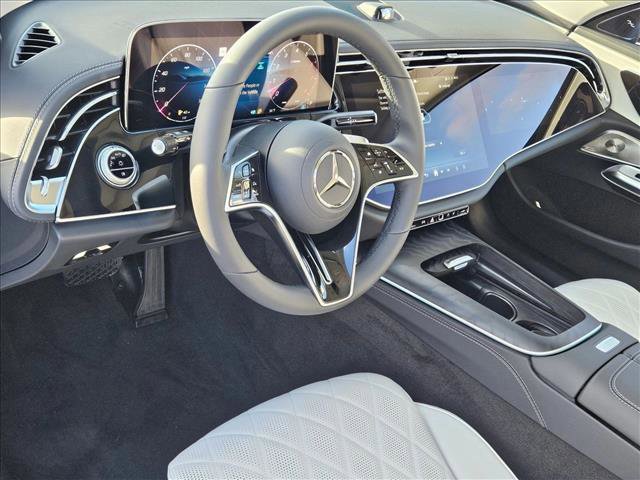 New 2026 Mercedes-Benz E 450 4MATIC Sedan image 3