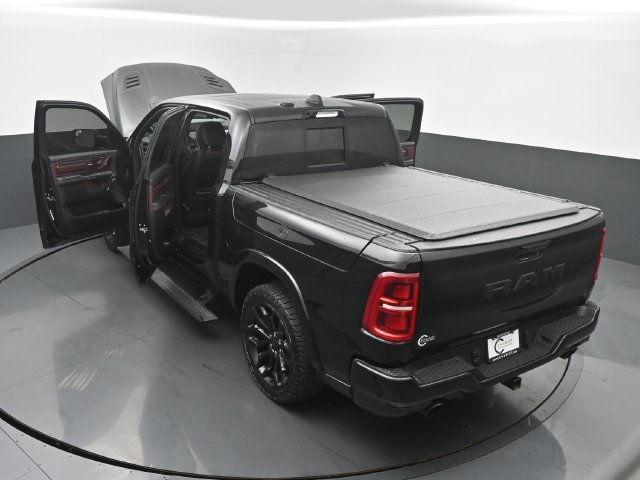Used 2025 RAM 1500 Limited AWD/4WD image 57