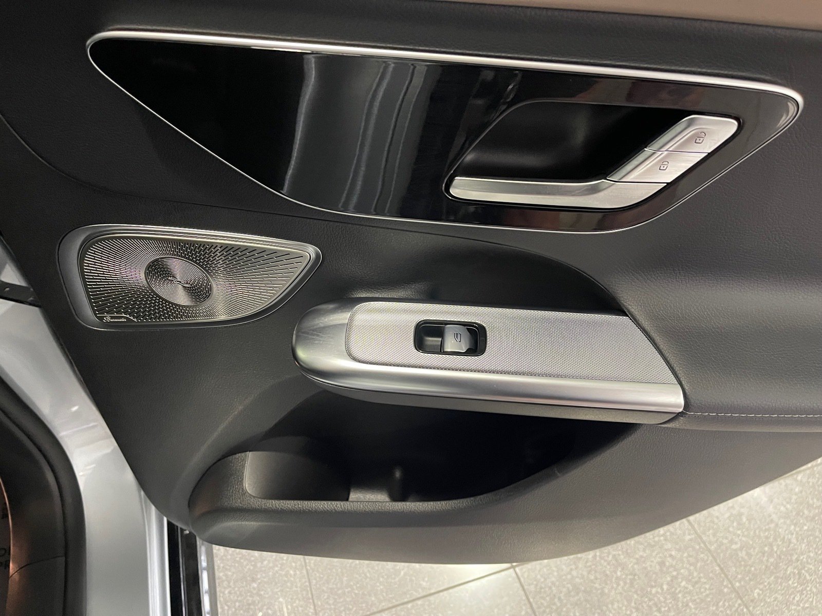 Used 2025 Mercedes-Benz EQE AMG 4MATIC SUV image 46