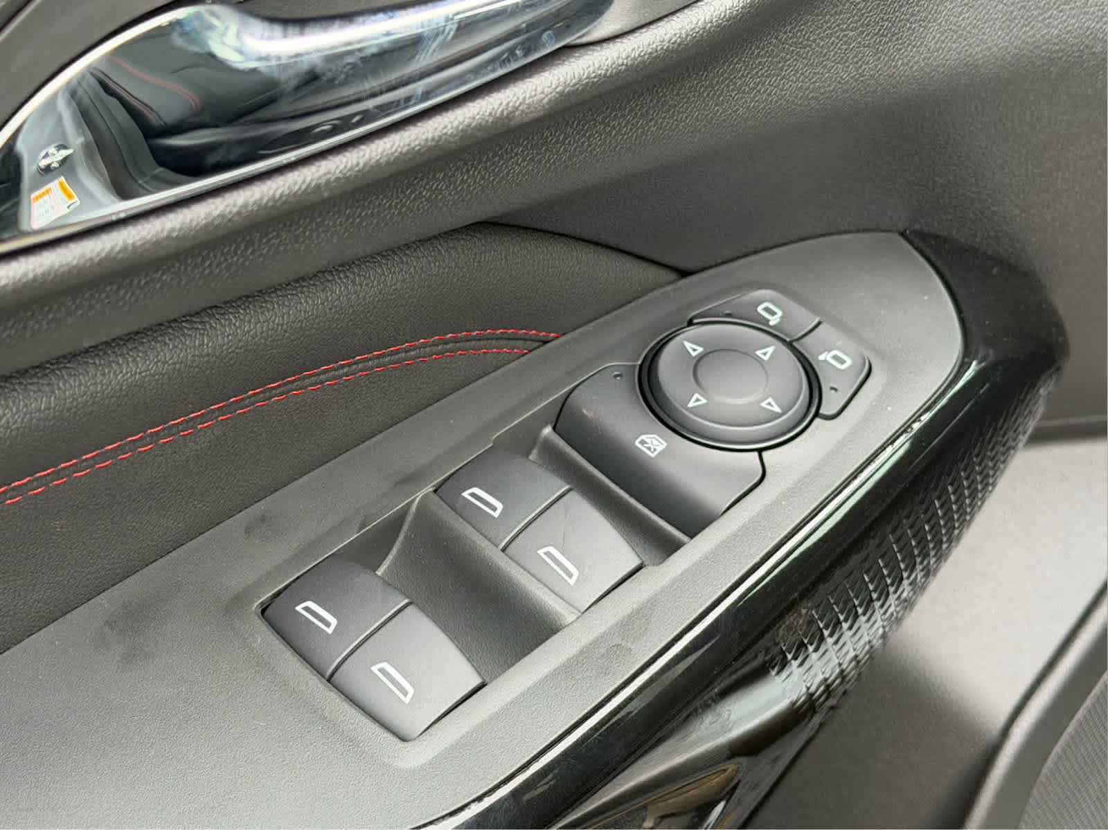 New 2026 Chevrolet Trax RS w/ Driver Confidence Package FWD image 7