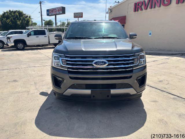 Used 2019 Ford Expedition XLT w/ Equipment Group 201A RWD image 2