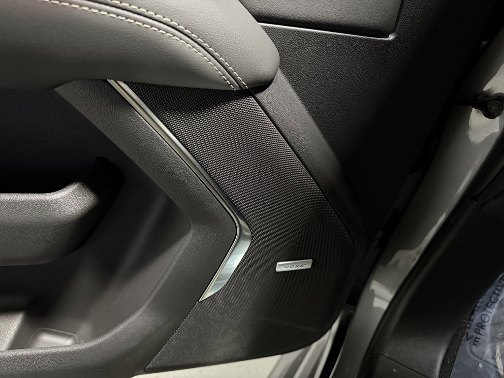 New 2026 GMC Yukon Elevation w/ Elevation Premium Package image 13