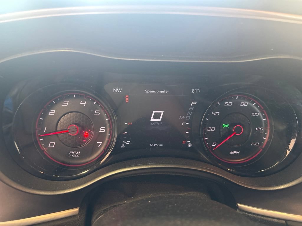 Used 2020 Dodge Charger SXT w/ Plus Group RWD image 4