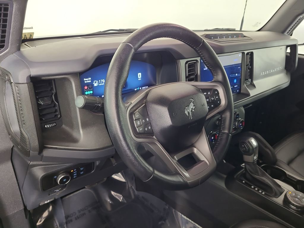 Used 2025 Ford Bronco Badlands AWD/4WD image 13