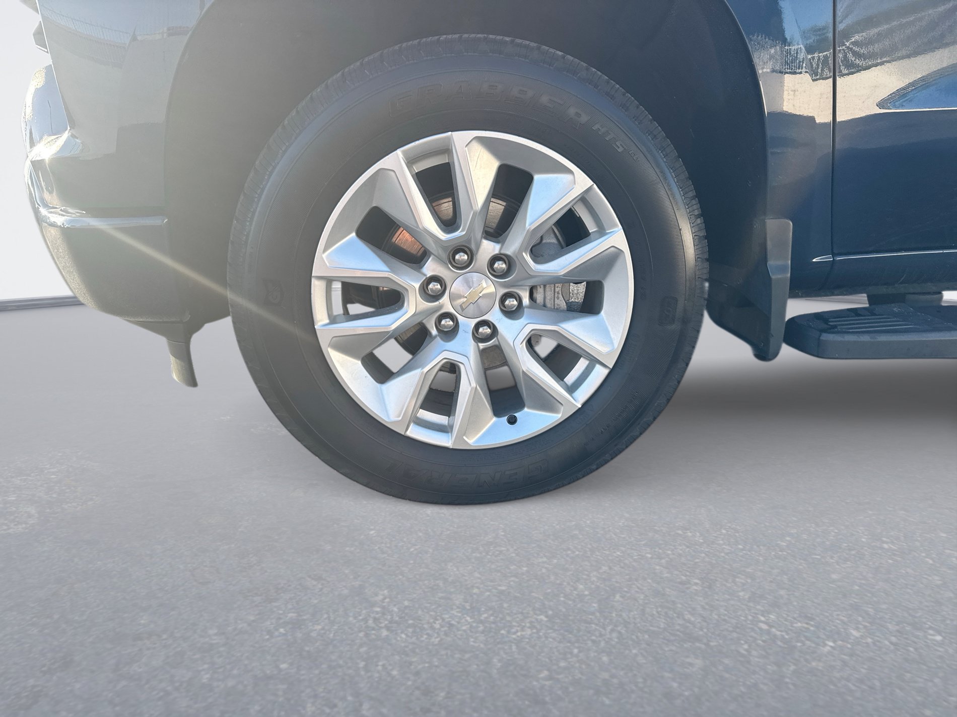Used 2023 Chevrolet Silverado 1500 Custom RWD image 11