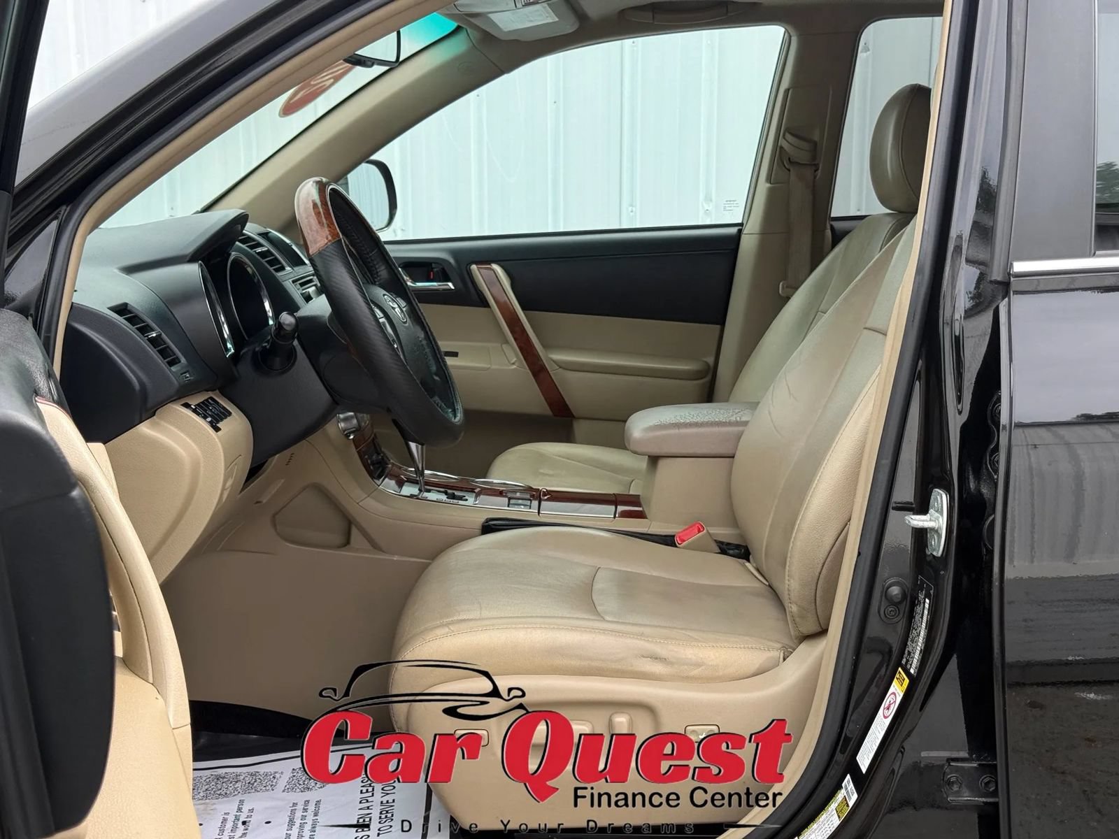 Used 2013 Toyota Highlander Limited AWD/4WD image 9