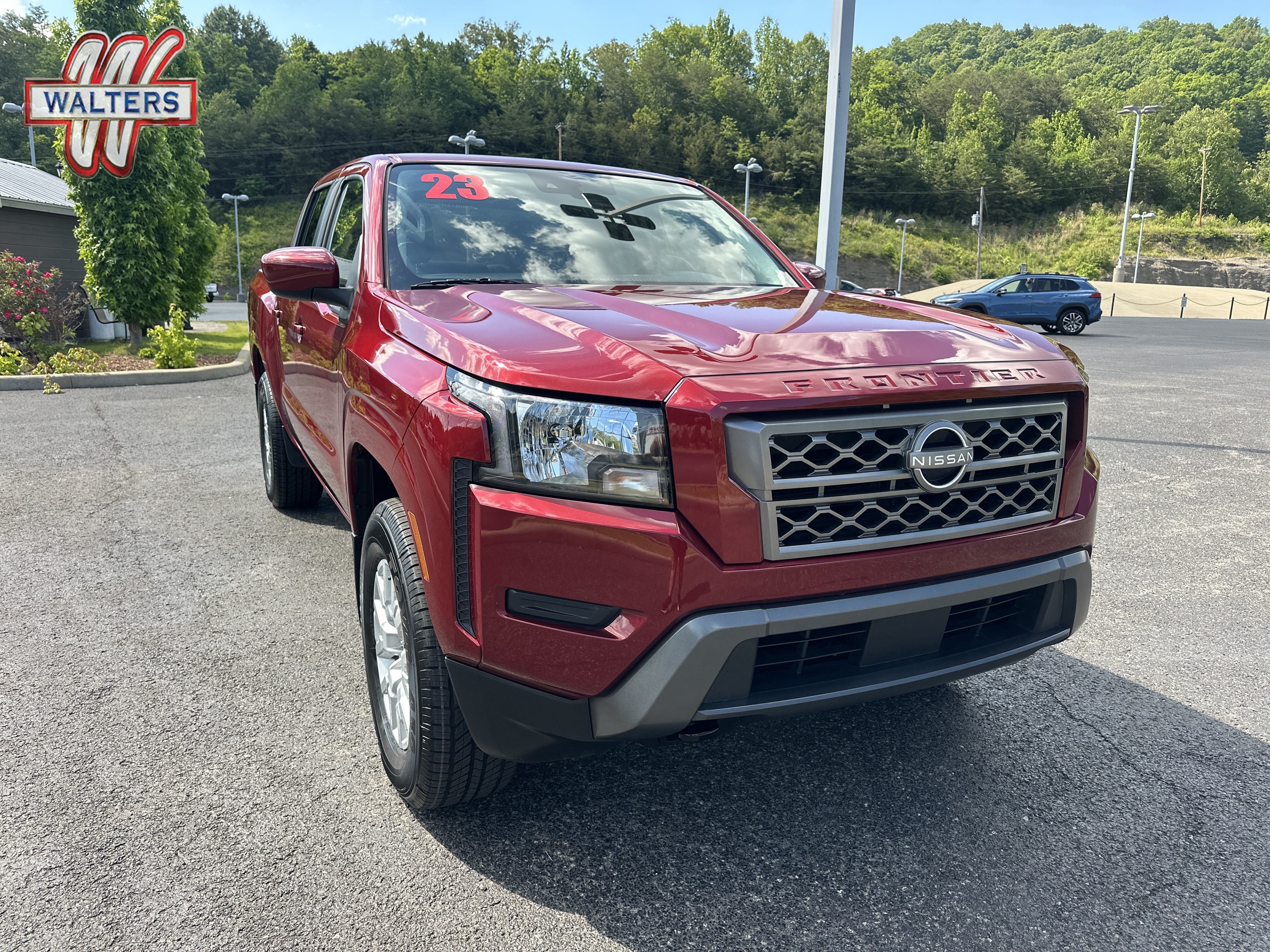 Used 2023 Nissan Frontier SV w/ Technology Package AWD/4WD image 1