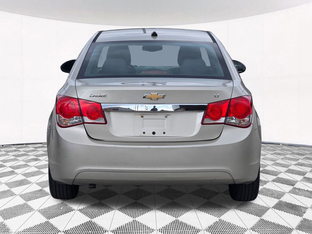 Used 2013 Chevrolet Cruze LT FWD image 15