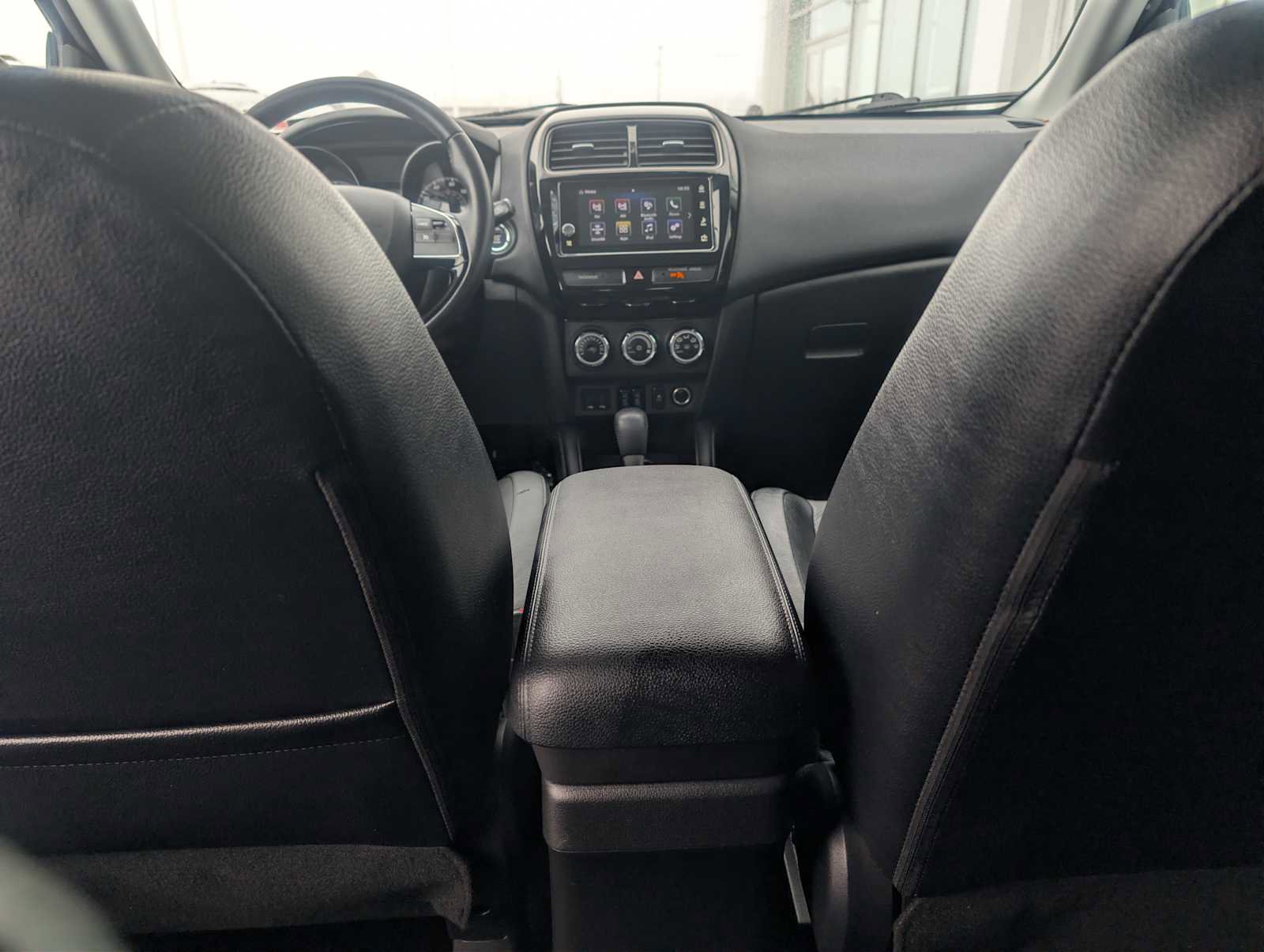 Used 2018 Mitsubishi Outlander Sport SEL image 22