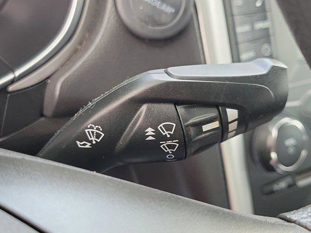 Used 2016 Ford Fusion SE FWD image 25