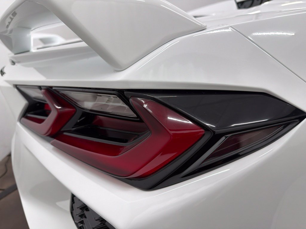 Used 2020 Chevrolet Corvette Stingray Preferred Conv w/ 2LT Preferred Equipment Group RWD image 13