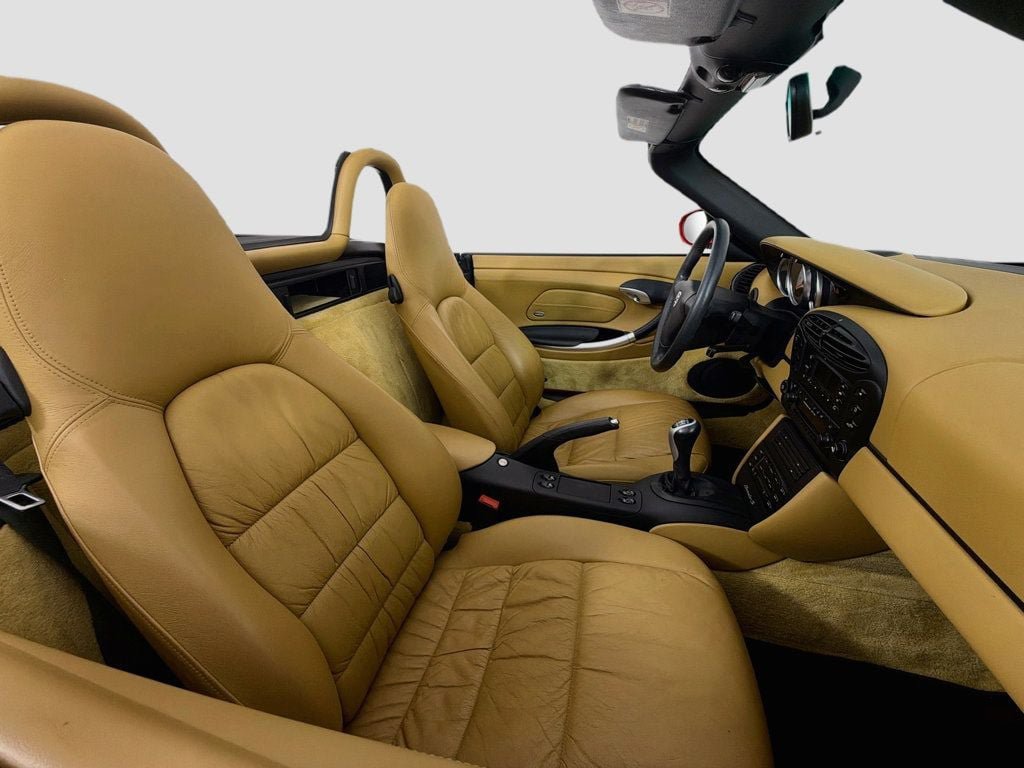 Used 2000 Porsche Boxster S RWD image 27
