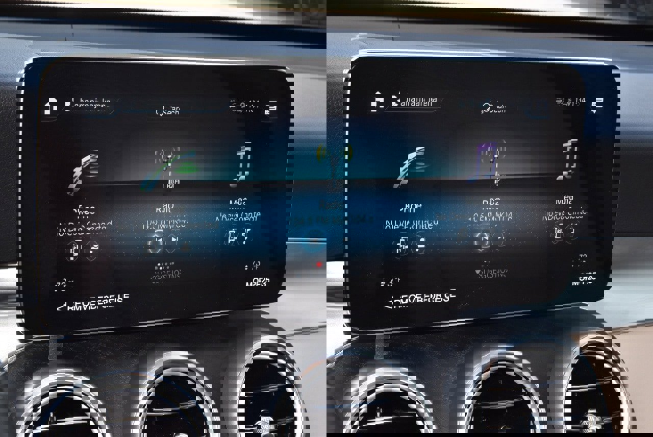 Used 2022 Mercedes-Benz GLC 300 image 27