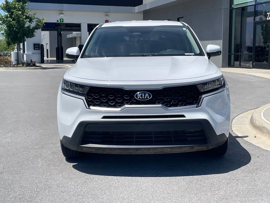 Used 2021 Kia Sorento LX FWD image 2