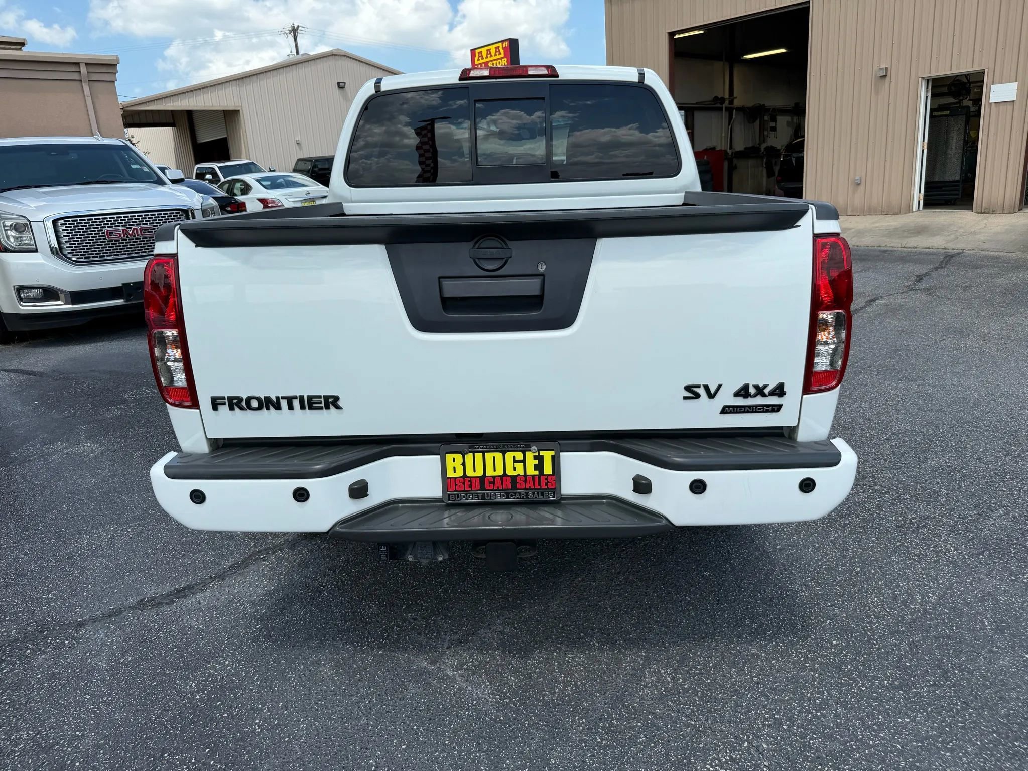 Used 2019 Nissan Frontier SV w/ Value Truck Package image 6