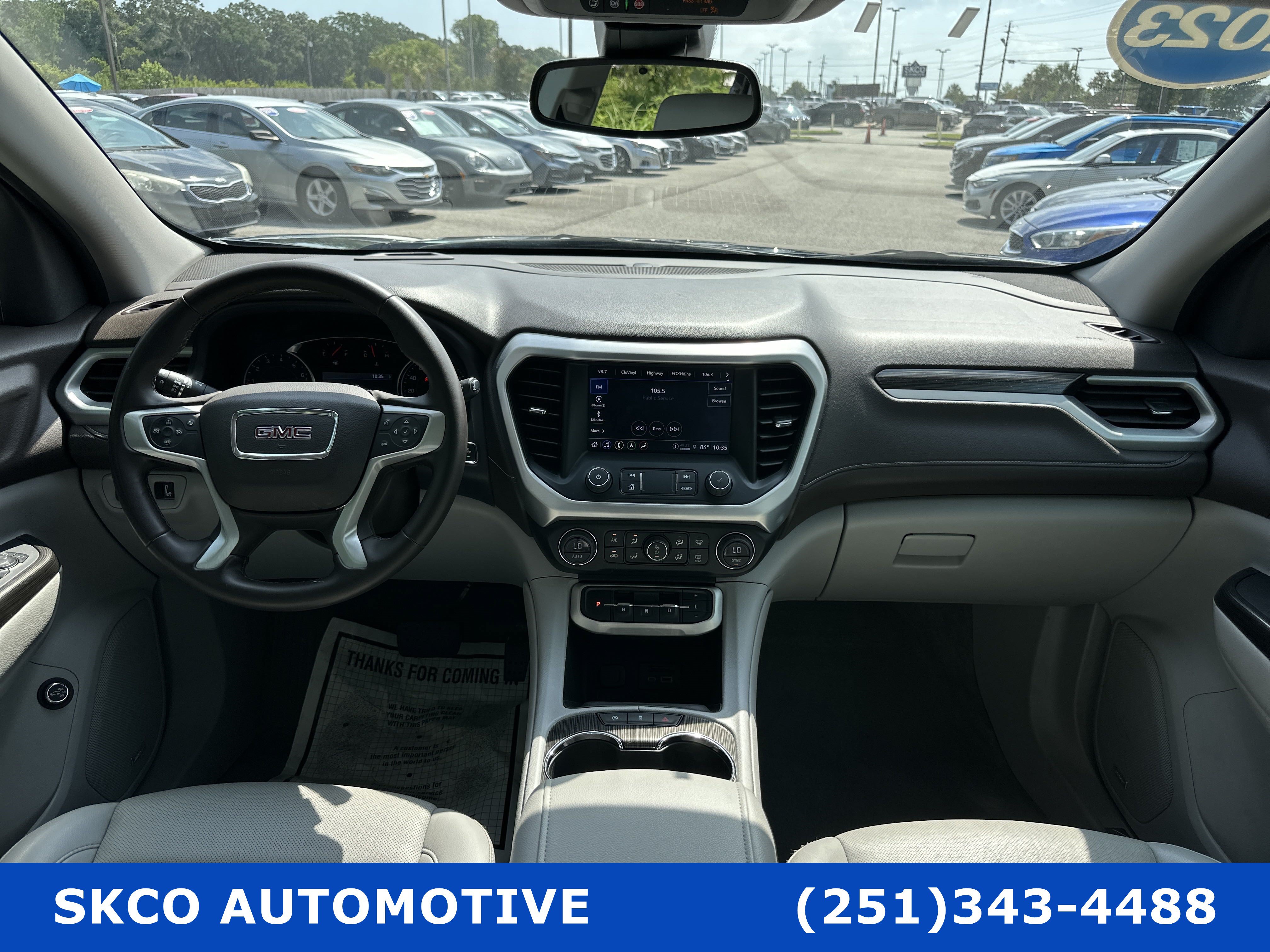 Used 2023 GMC Acadia SLT FWD image 15