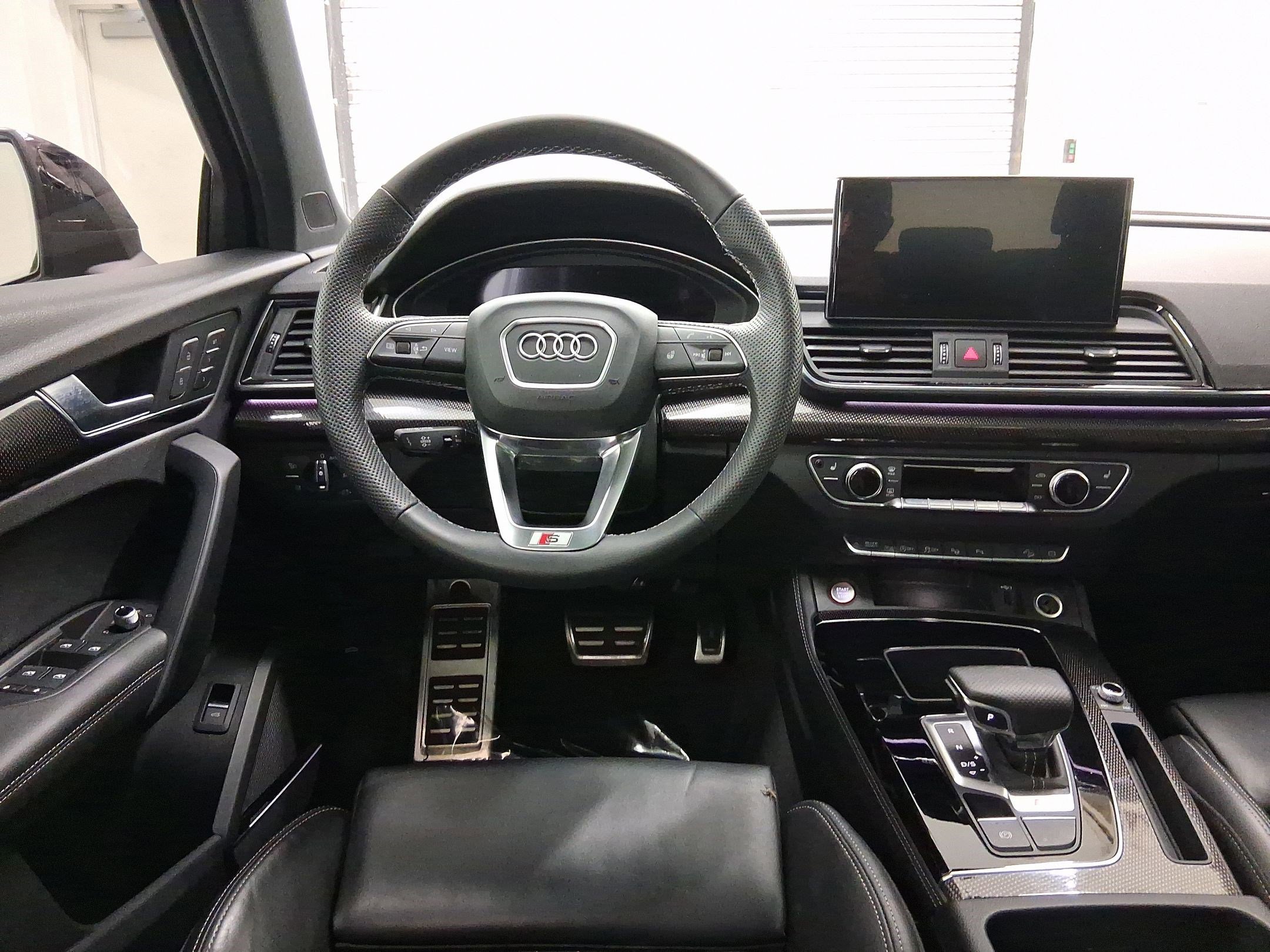 Used 2021 Audi SQ5 Prestige w/ Prestige Package image 4