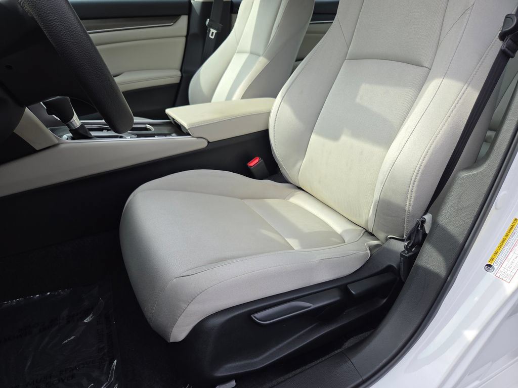 Certified 2021 Honda Accord LX image 30