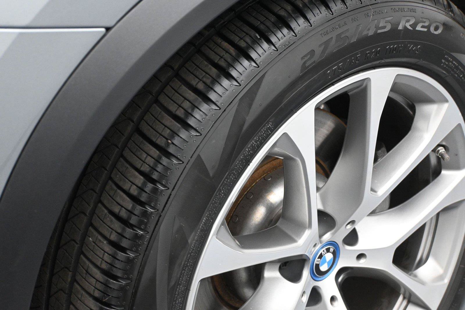 Used 2025 BMW X5 xDrive50e AWD/4WD image 15