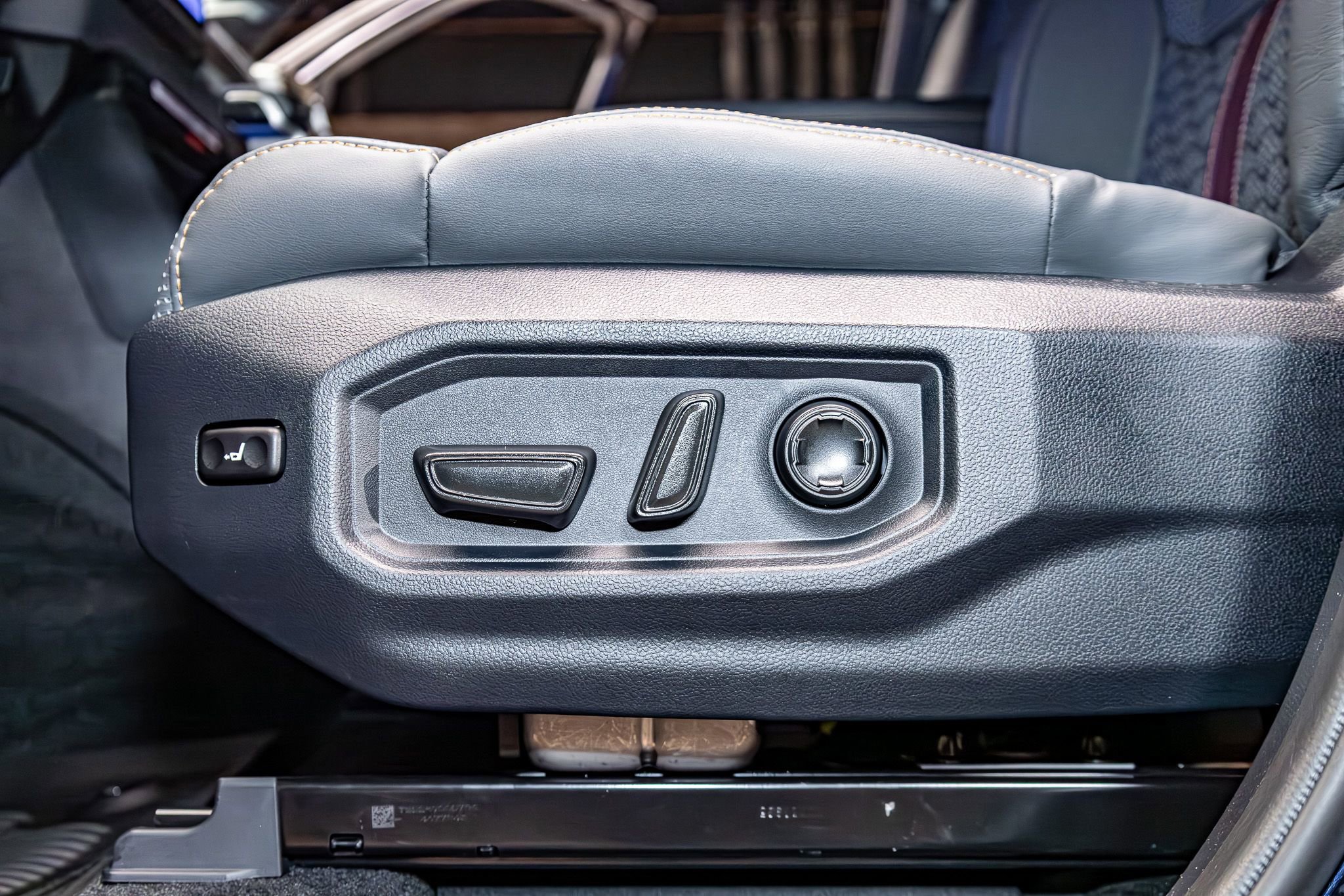 Used 2026 Toyota Sequoia Capstone image 21