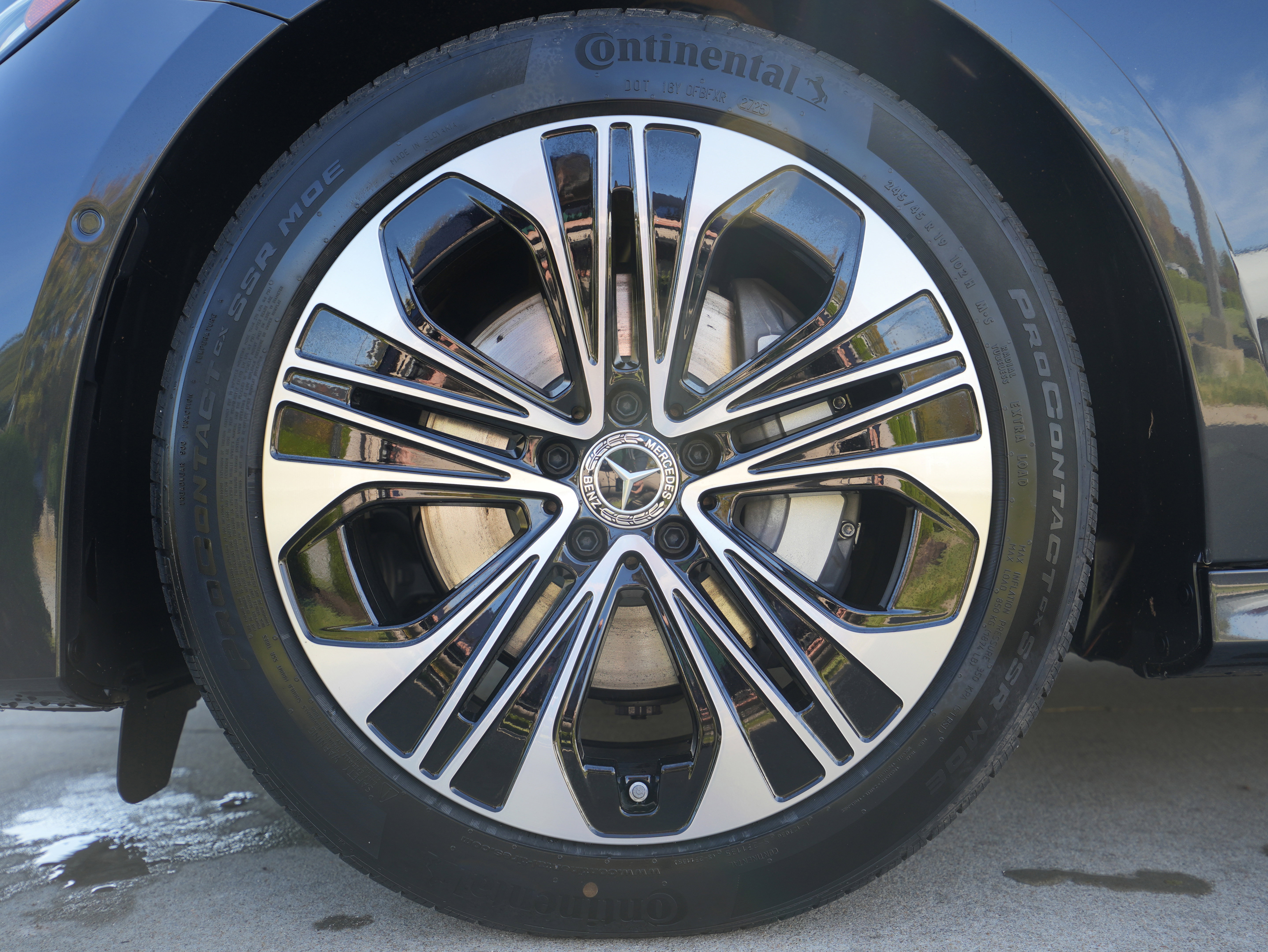 New 2026 Mercedes-Benz E 350 4MATIC Sedan image 13