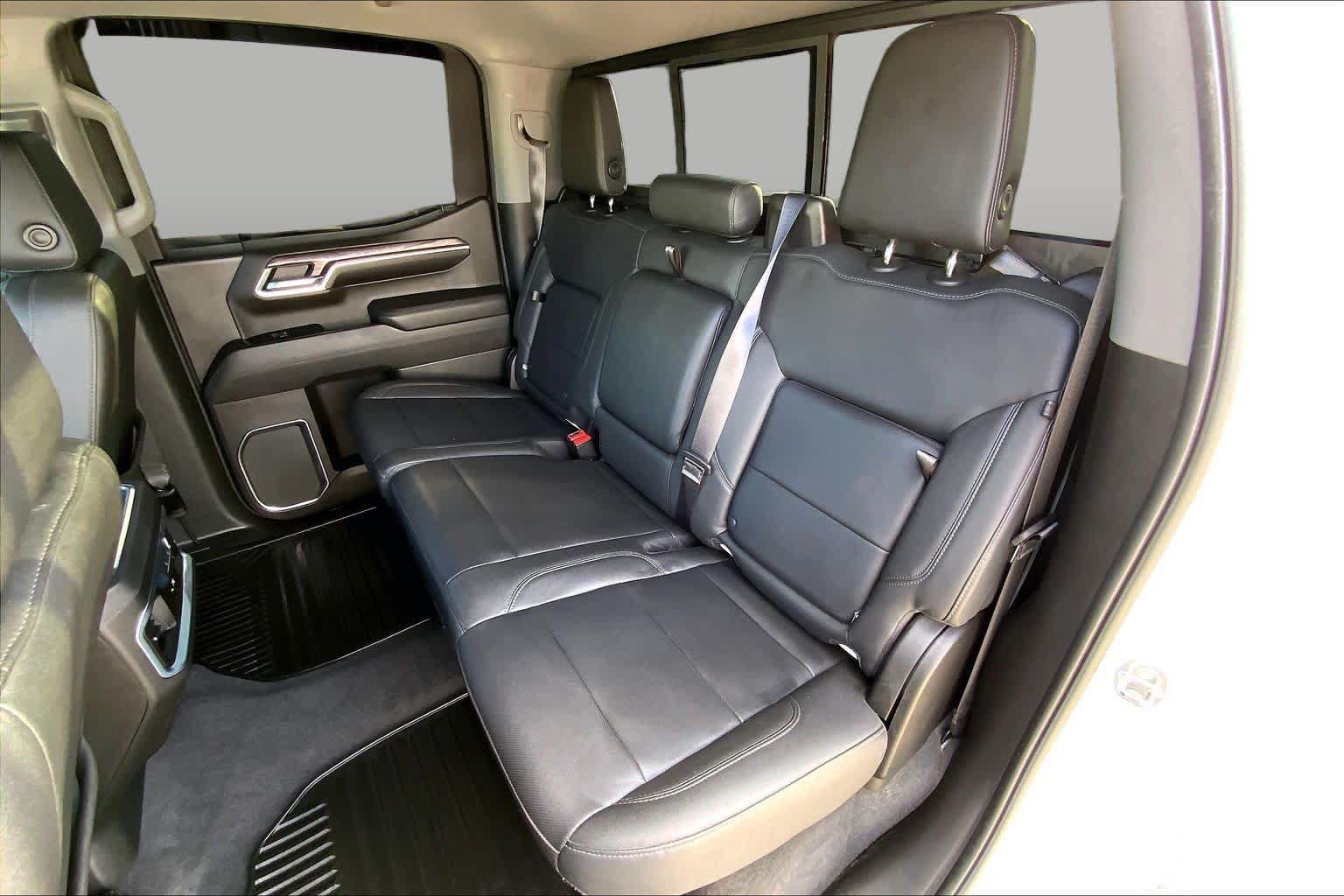 Used 2022 Chevrolet Silverado 1500 LTZ w/ LTZ Premium Texas Edition RWD image 32