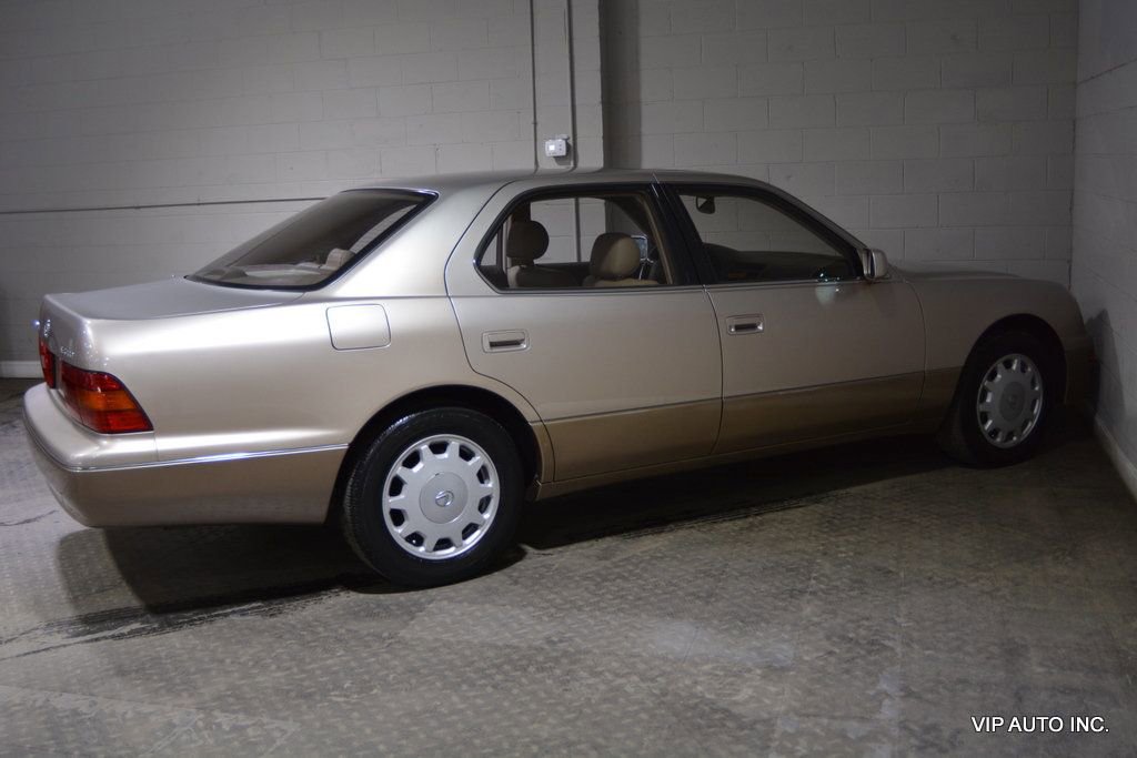 Used 1995 Lexus LS 400 image 3