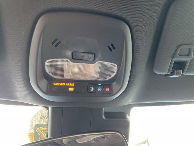 Used 2024 Chevrolet Trax RS FWD image 16