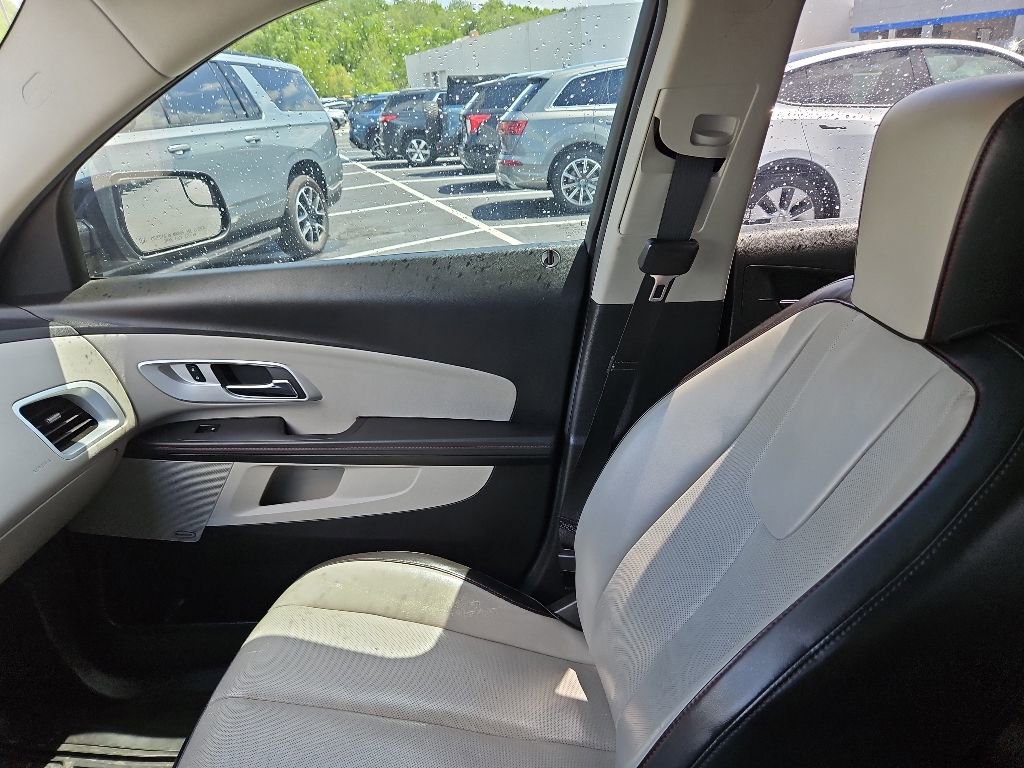 Used 2012 Chevrolet Equinox LT FWD image 24