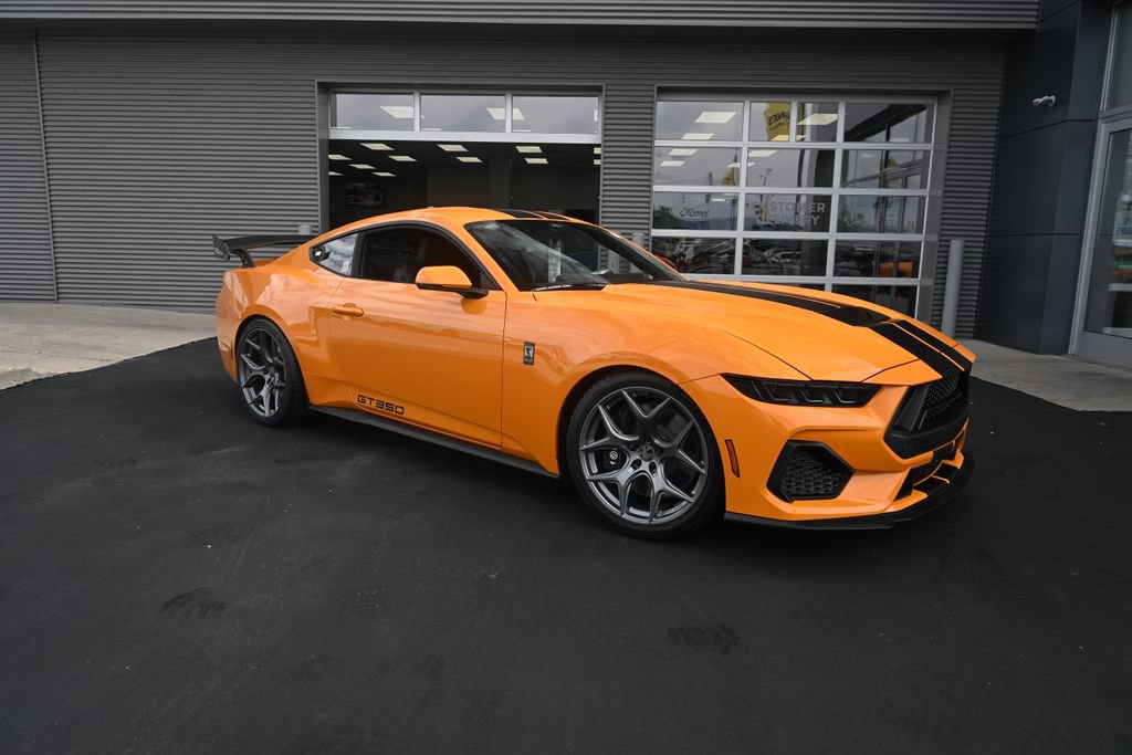 New 2026 Ford Mustang GT Premium w/ GT Performance Package RWD image 4