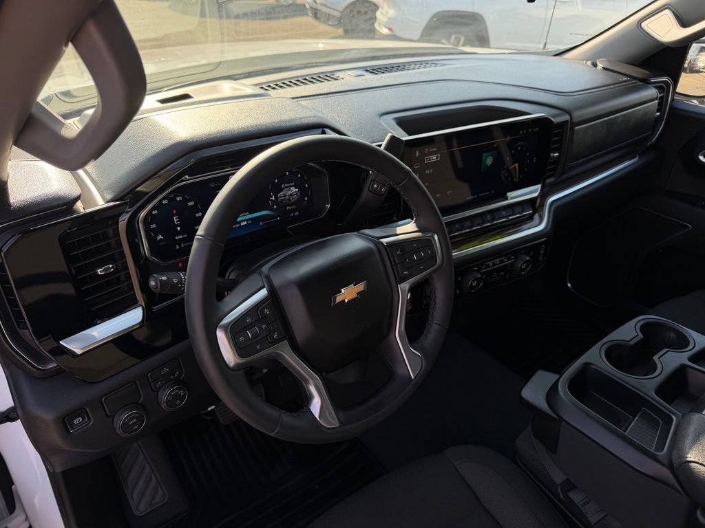 Used 2026 Chevrolet Silverado 1500 LT RWD image 19