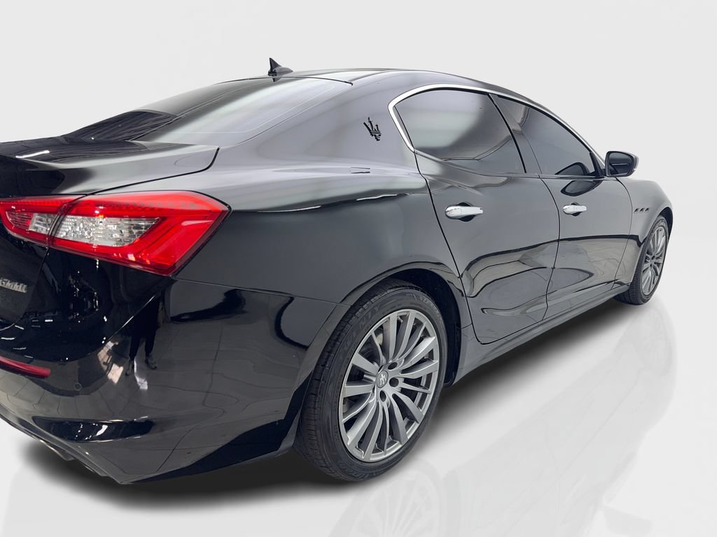 Used 2020 Maserati Ghibli RWD image 13