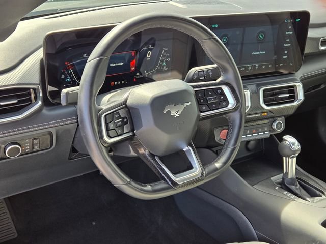 Used 2025 Ford Mustang Premium RWD image 18
