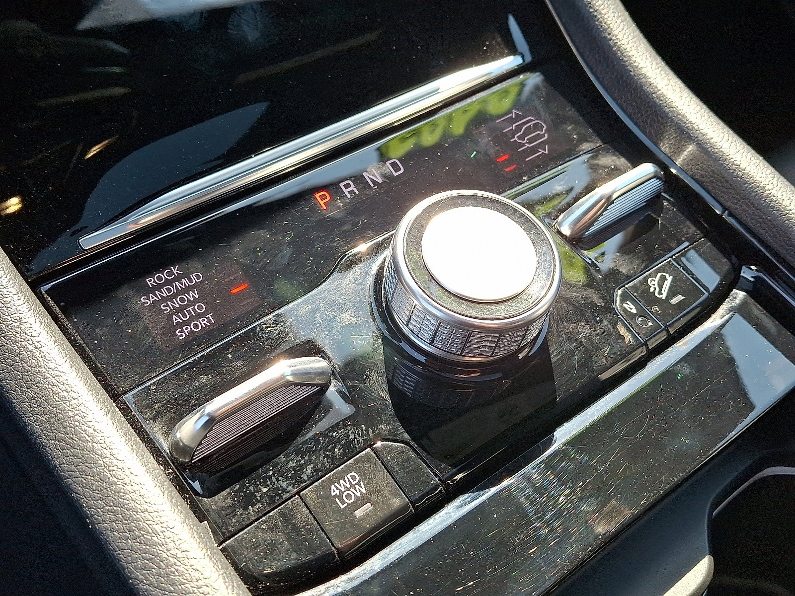 Used 2023 Jeep Grand Cherokee L Summit w/ Advanced Protech Group IV image 16