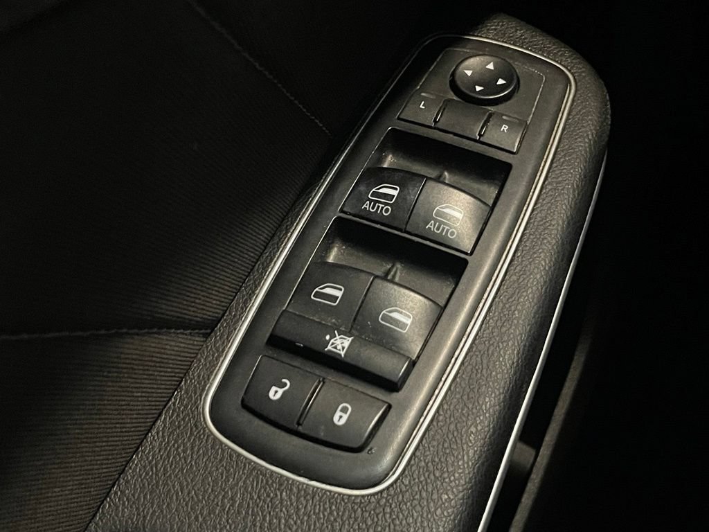 Used 2022 Dodge Charger GT RWD image 10