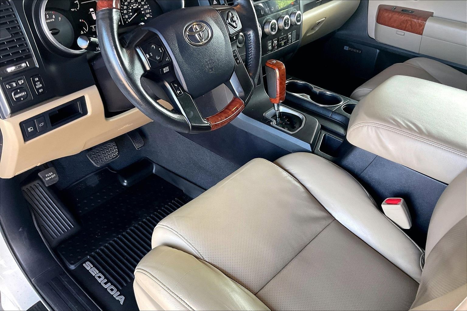 Used 2019 Toyota Sequoia Platinum AWD/4WD image 14