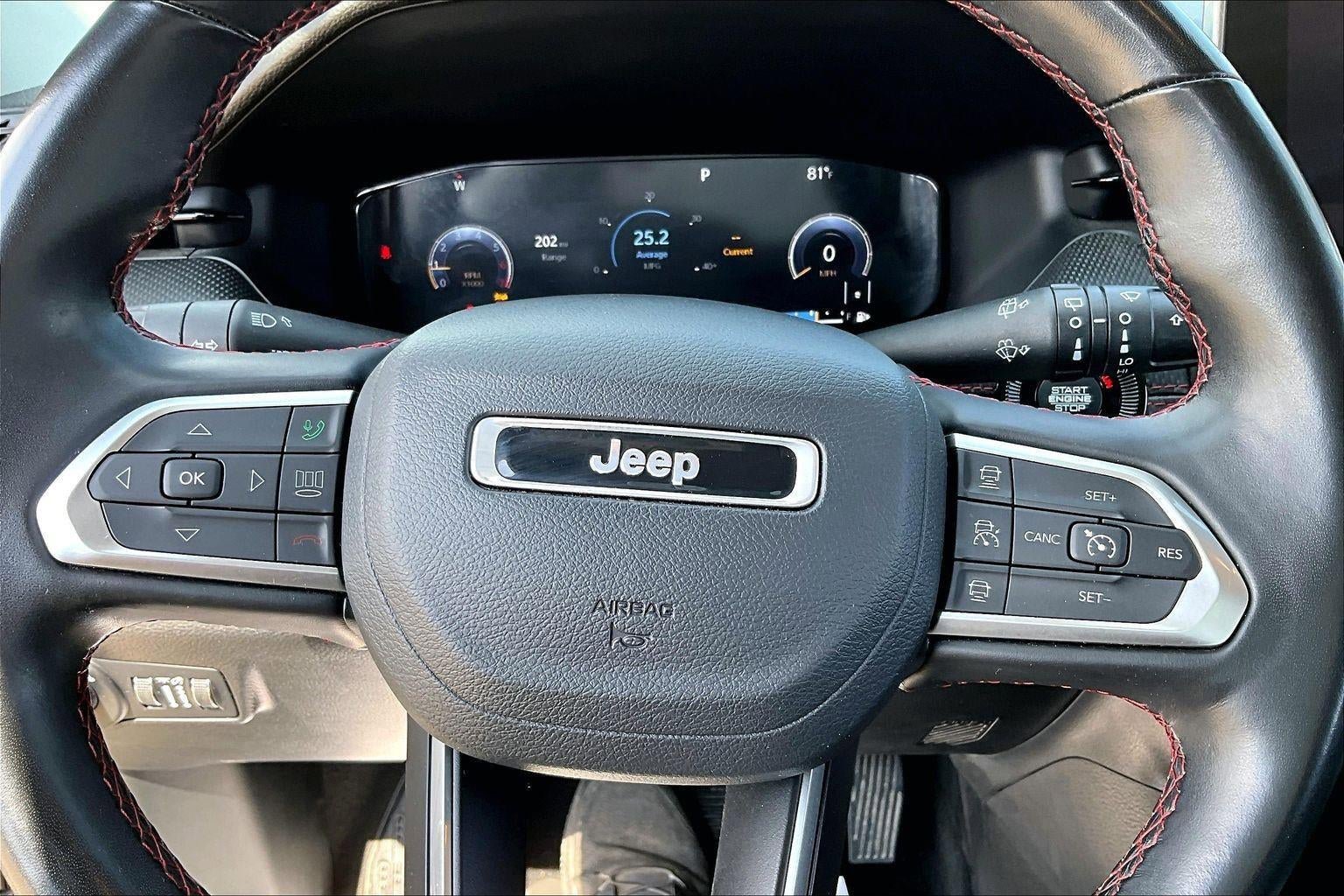 Used 2022 Jeep Compass Trailhawk w/ Trailhawk Elite Group AWD/4WD image 17