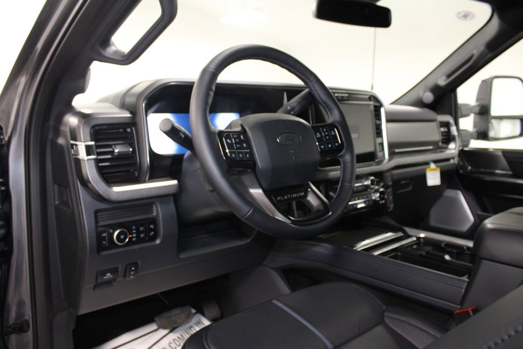 New 2026 Ford F250 Platinum image 25