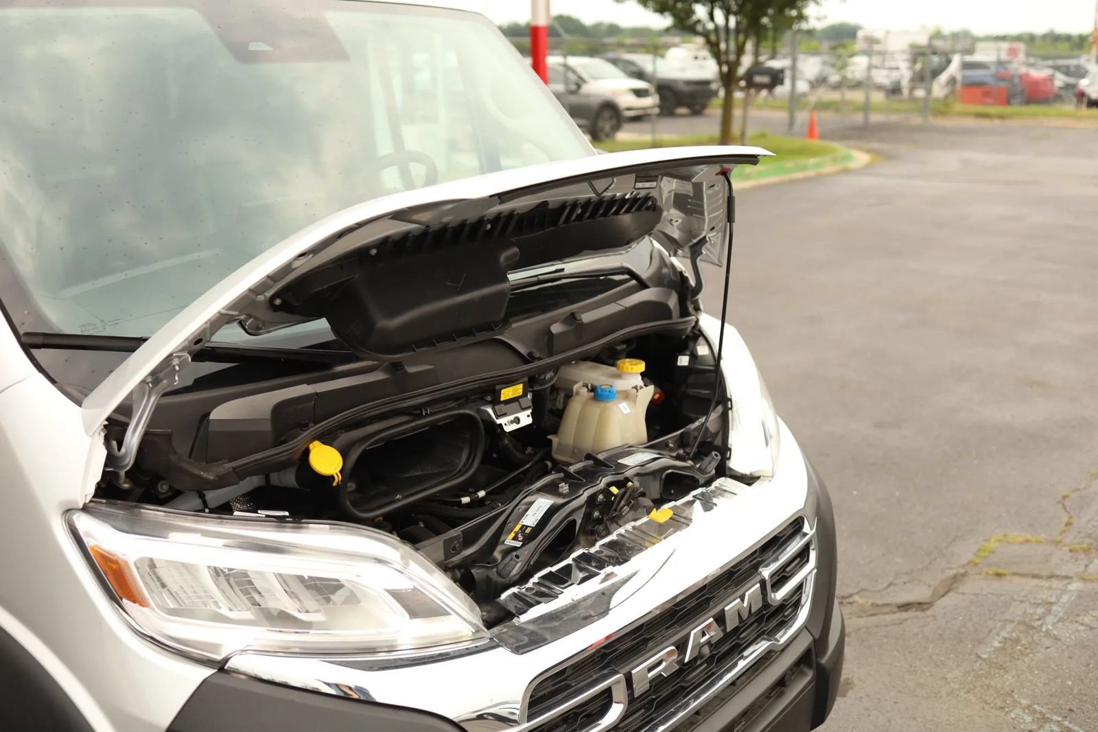 Used 2024 RAM ProMaster 3500 w/ Leather Interior Group FWD image 76