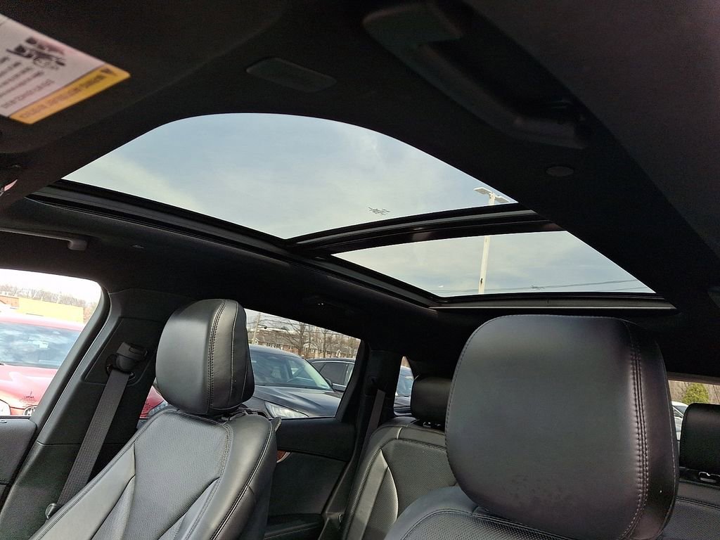 Certified 2020 Lincoln Nautilus Reserve w/ Equipment Group 201A image 14