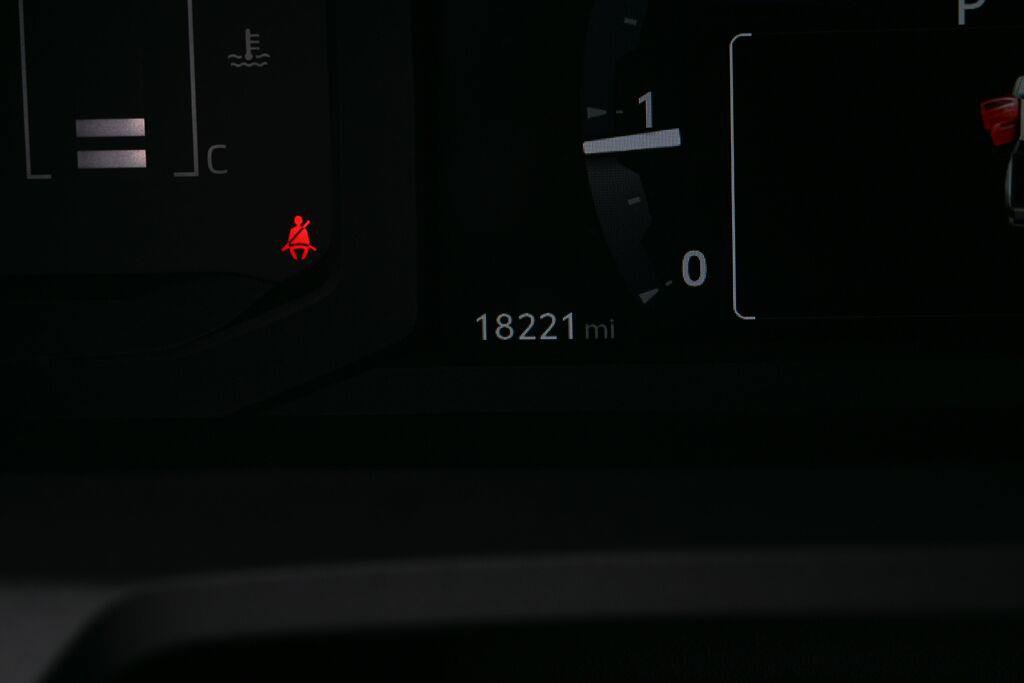 Used 2024 Toyota Tacoma SR AWD/4WD image 12