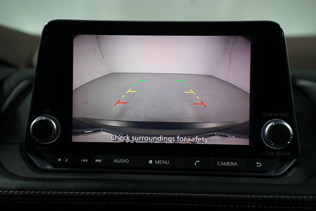 Used 2021 Nissan Rogue S image 19