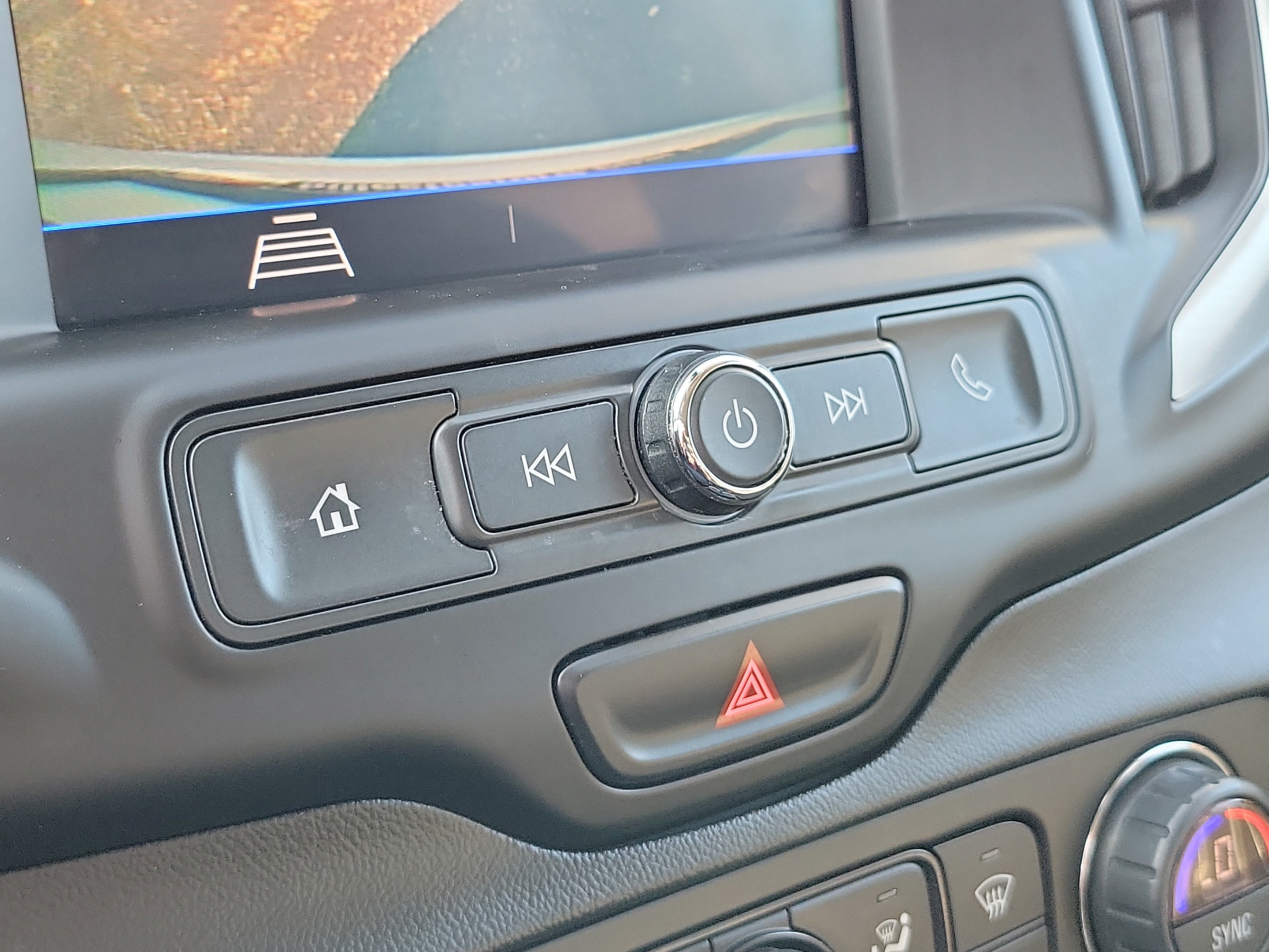 Used 2021 GMC Terrain SLE w/ Driver Convenience Package FWD image 30